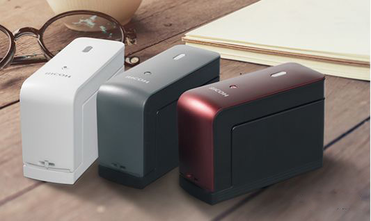 理光宣布手持式喷码机，，，，只需在纸上滑动即可打印出内容