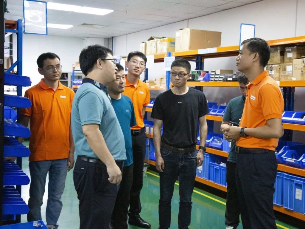 企业考察 | 新希望乳业高层团队到ag真人平台举行考察交流