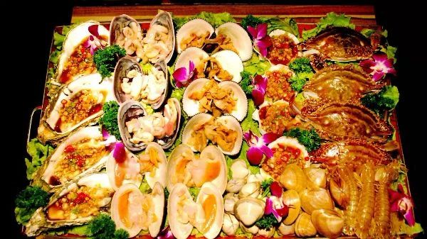 网红海鲜吃播盛行、预包装食物是否需要生产标识？？？？？？？？