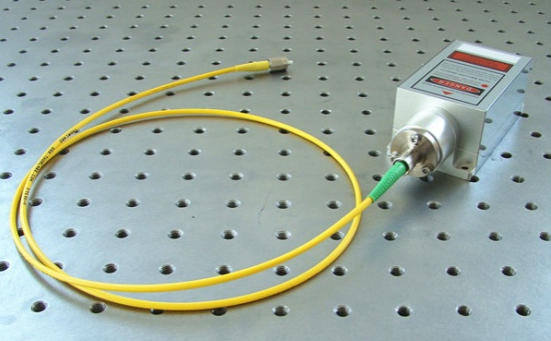 ag真人平台| 光纤的分类及使用注重事项！